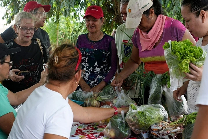 MONAGAS-2.jpg
