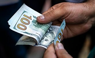 United_States_one-hundred-dollar_bill